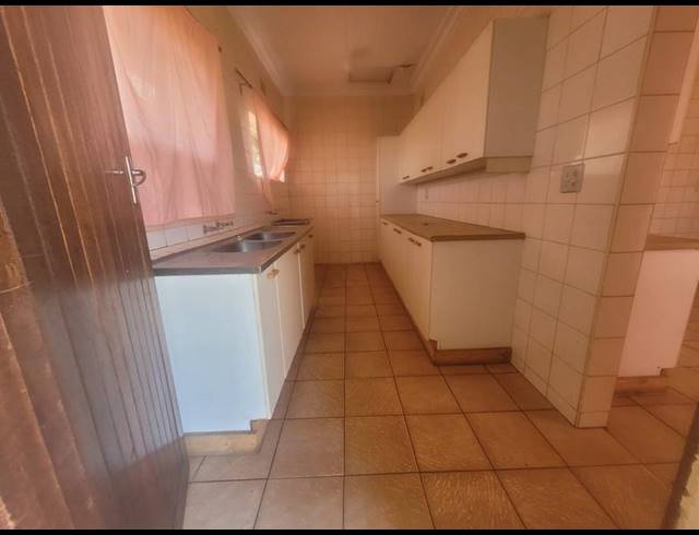 4 BEDROOM PROPERTY TO RENT IN CASSELDALE